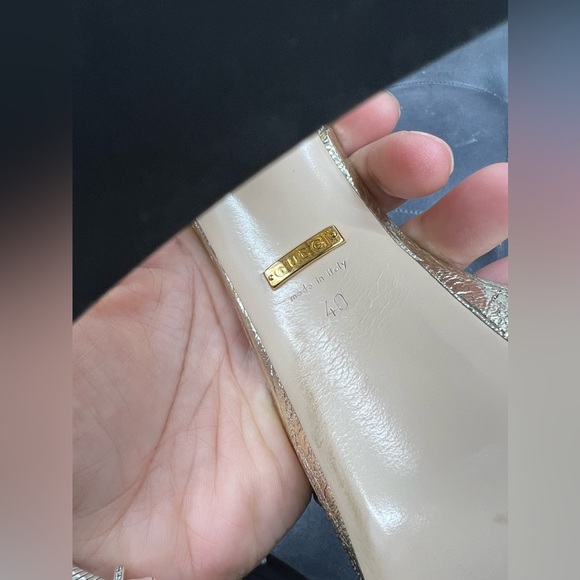 Gucci Gold Marmont Women's Gg Metallic Leather Sandals Platforms 40 - Picture 5 of 5